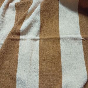 Bath towel
